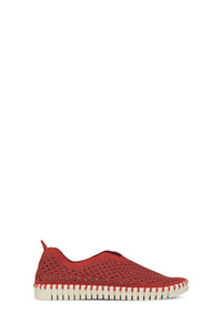 Ilse Jacobsen Tulip shoes in Latte - comfortable, microfibre and natural rubber, washable shoes. Deep Red.