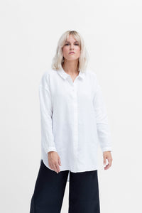 Elk the Label Yenna white linen classic long sleeve shirt.